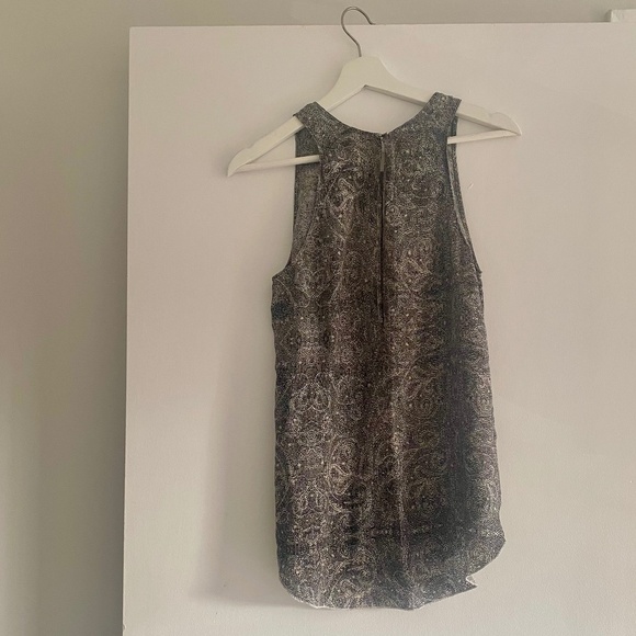 100% Silk Top by Wilfred - Picture 2 of 5